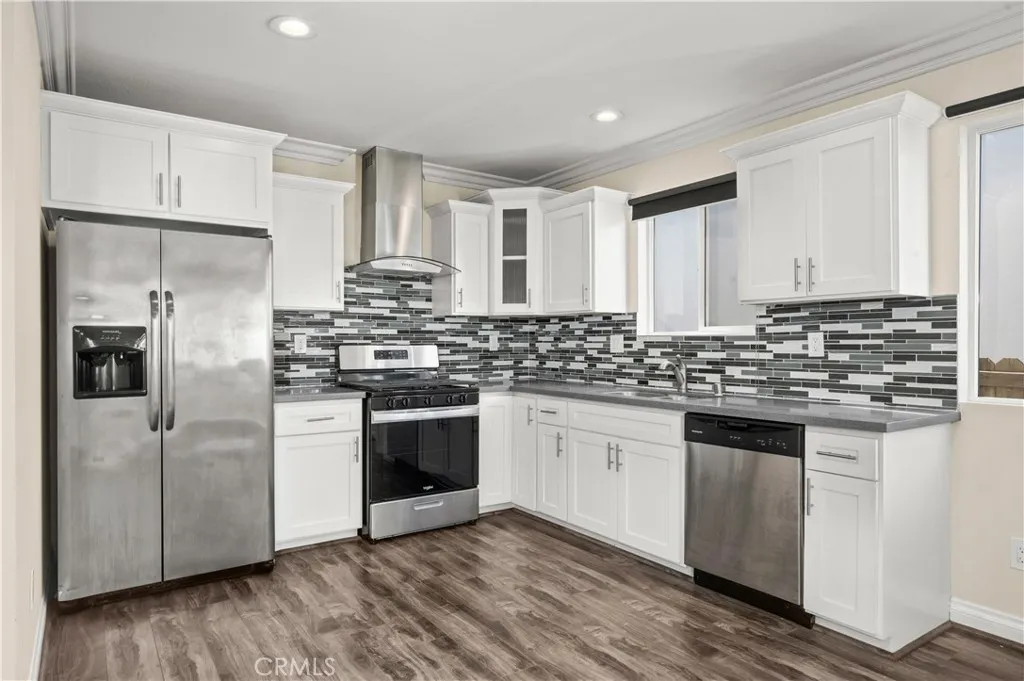 Additional image 15 of 4816 Saturn Street, Los Angeles, CA 90019