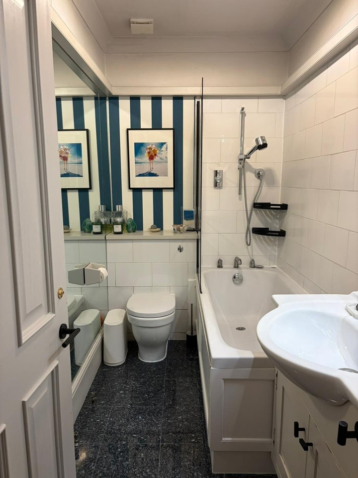 Additional image 9 of 2 Bed Flat, Palace Court, W2, N1 7GU