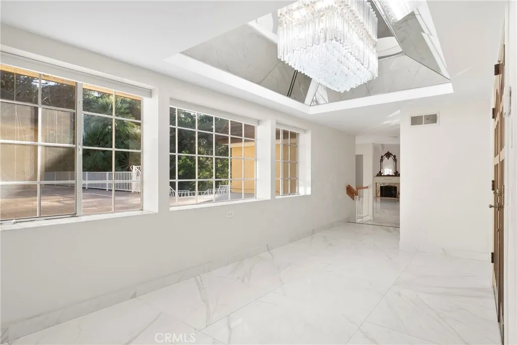 Additional image 9 of 809 Highland Drive, La Canada Flintridge, CA 91011