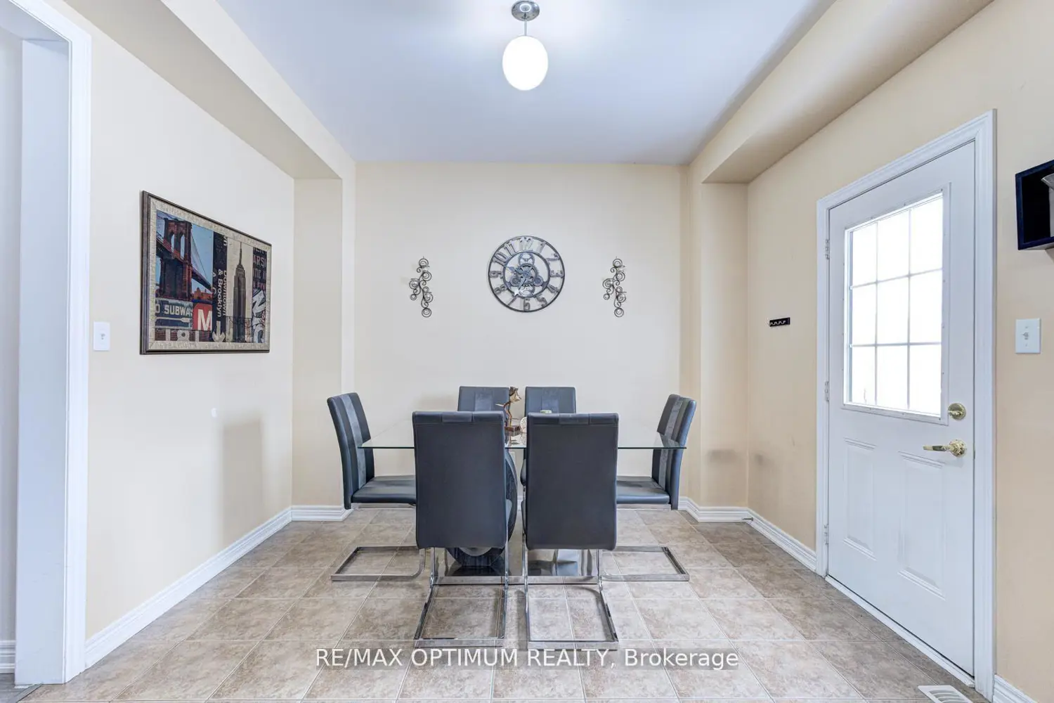 Additional image 10 of 56 Arizona Drive