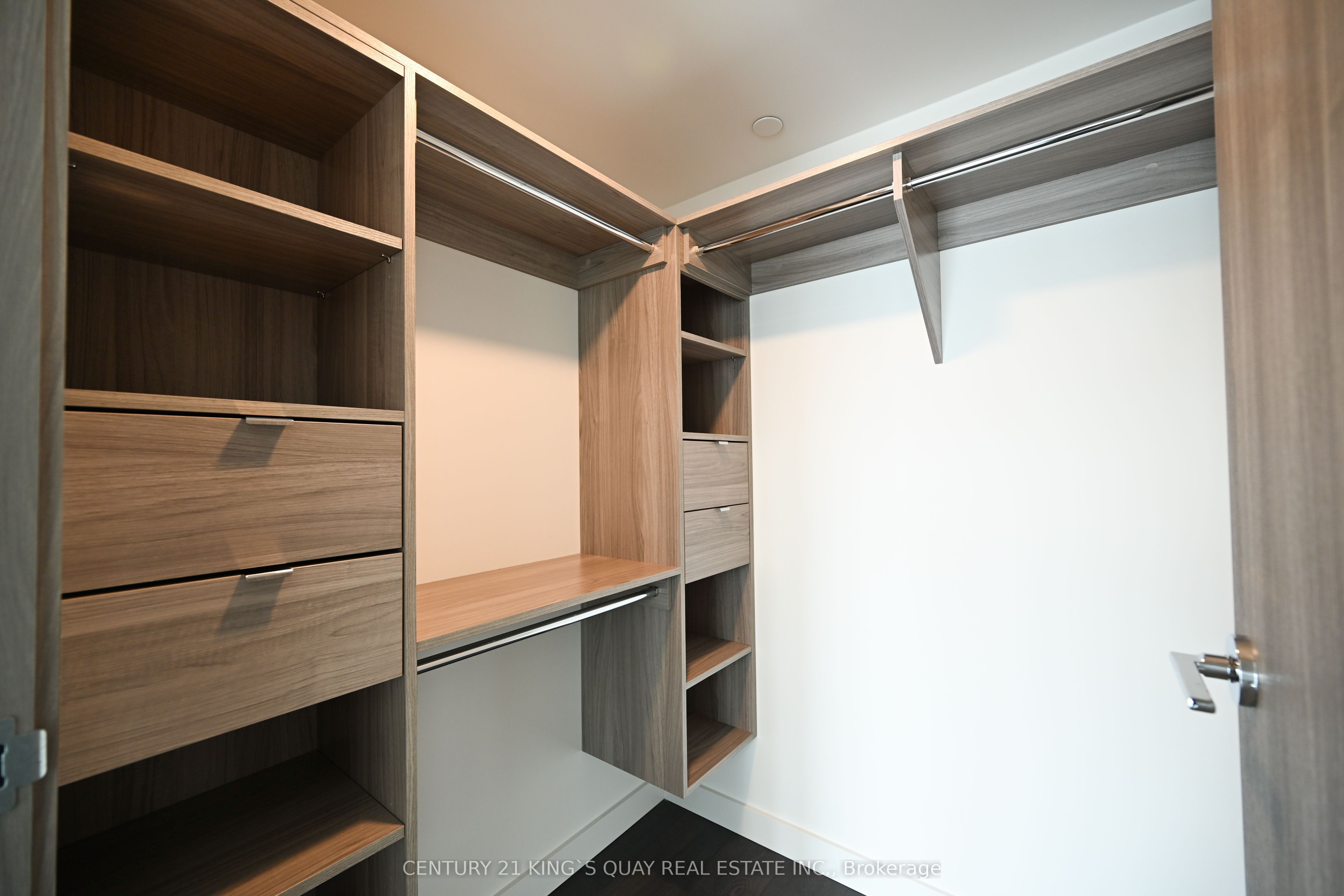 Additional image 3 of 5007-3 Concord Cityplace Way, Toronto, ON, M5V 0X4