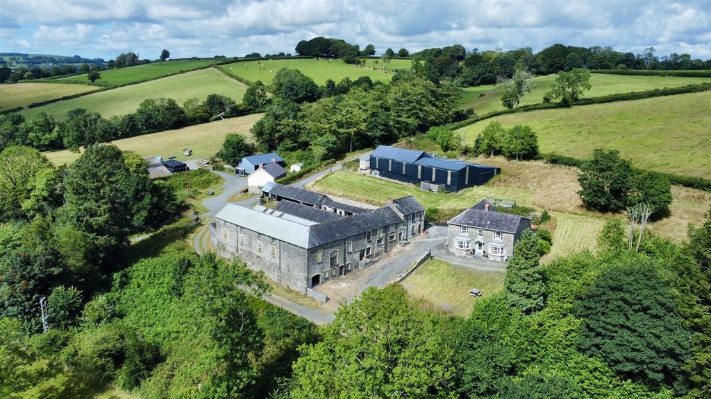 4 bed farm for salePrengwyn, Llandysul SA44