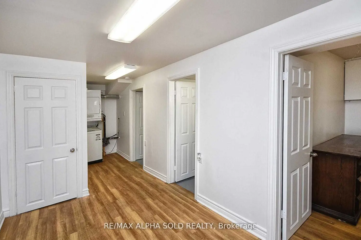 Additional image 16 of 155 Edmonton Drive