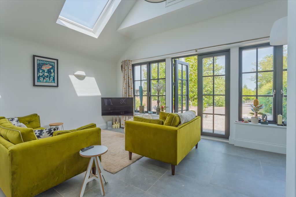 Additional image 16 of 6 bed detached house for saleSwindon Road, Malmesbury, Wiltshire SN16