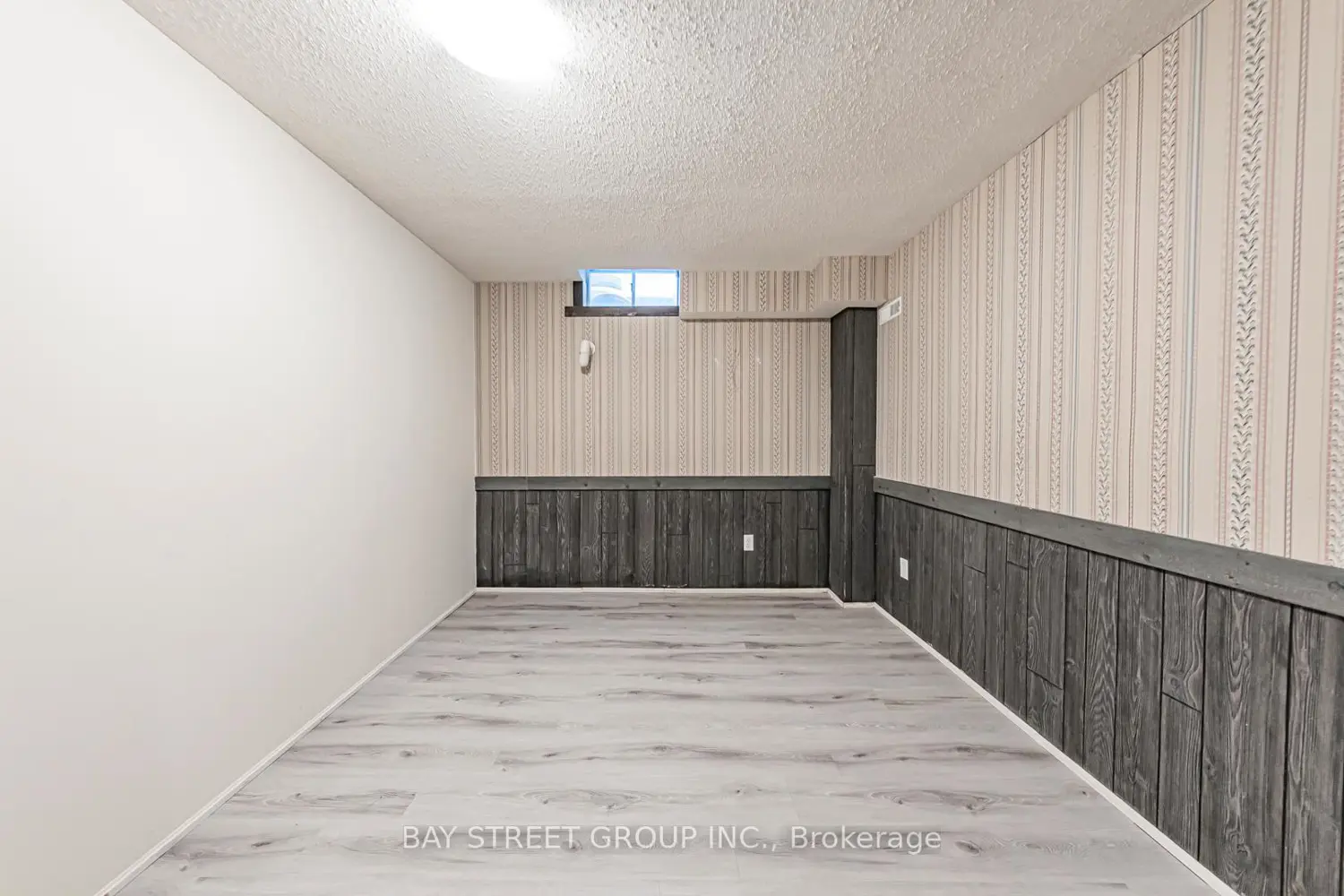 Additional image 17 of 2524 Paula Court