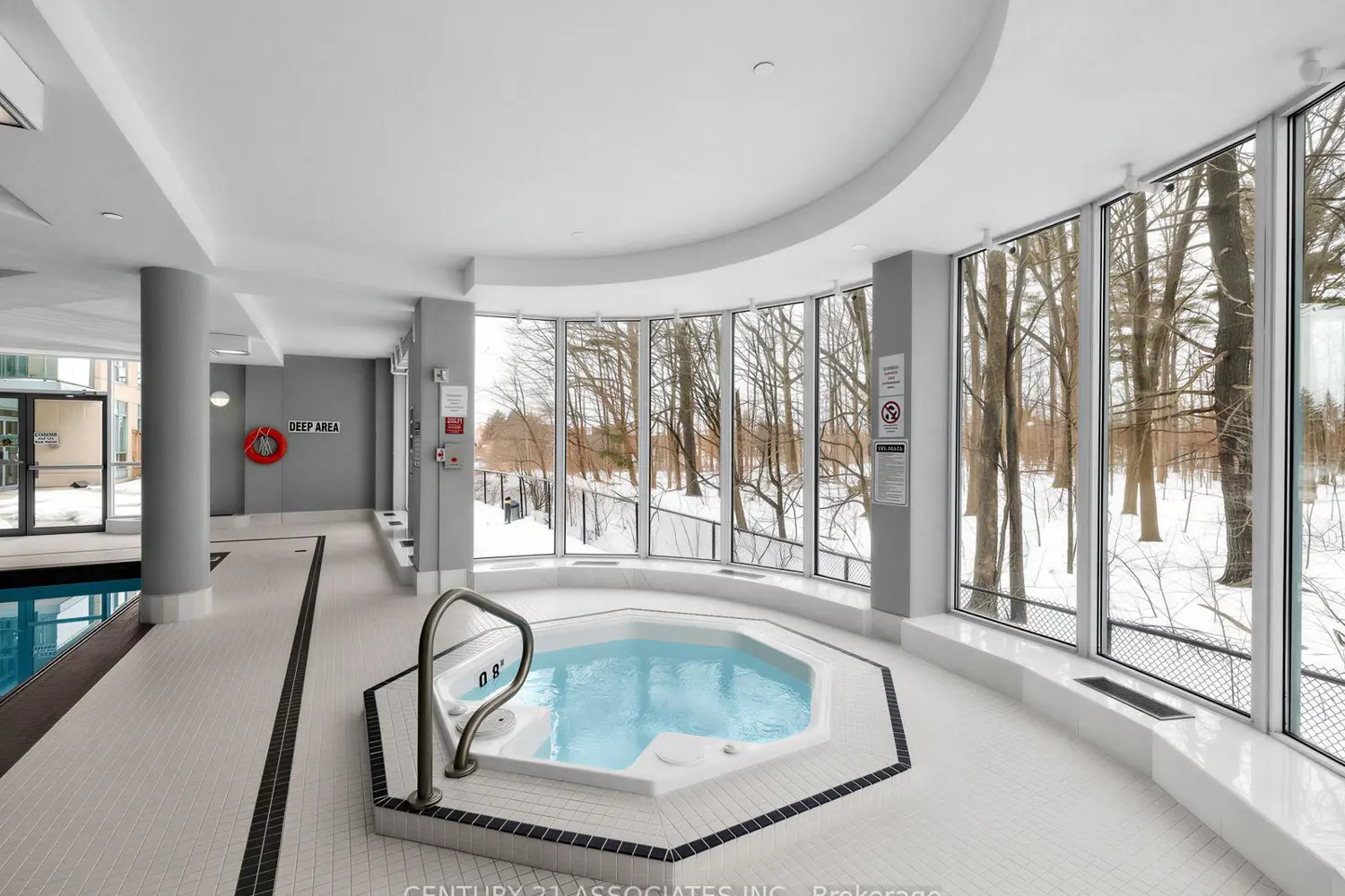 Additional image 20 of 2585 Erin Centre Boulevard 408