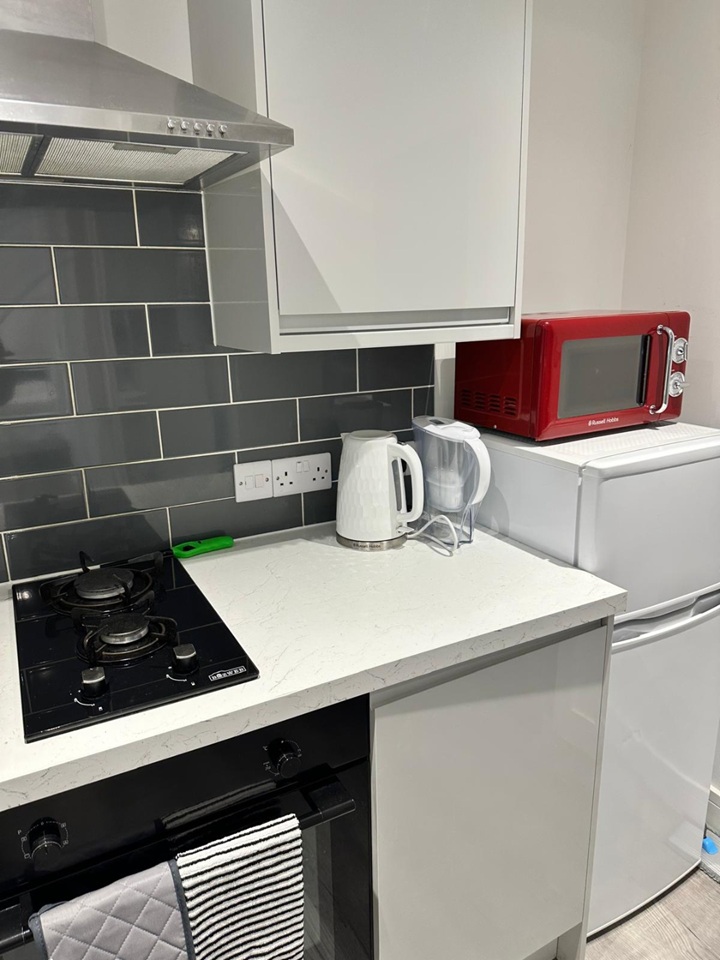 Additional image 7 of Studio Flat, London, SE5, N1 7GU