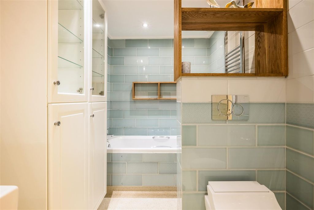 Additional image 12 of 4 bed flat for salePalmeira Square, Hove BN3