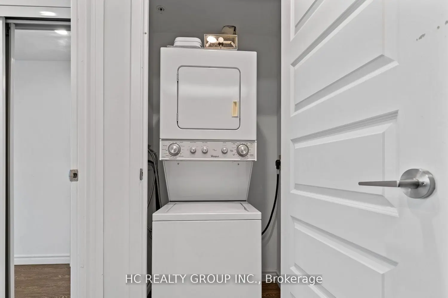 Additional image 13 of 158 King Street 1602, Kitchener