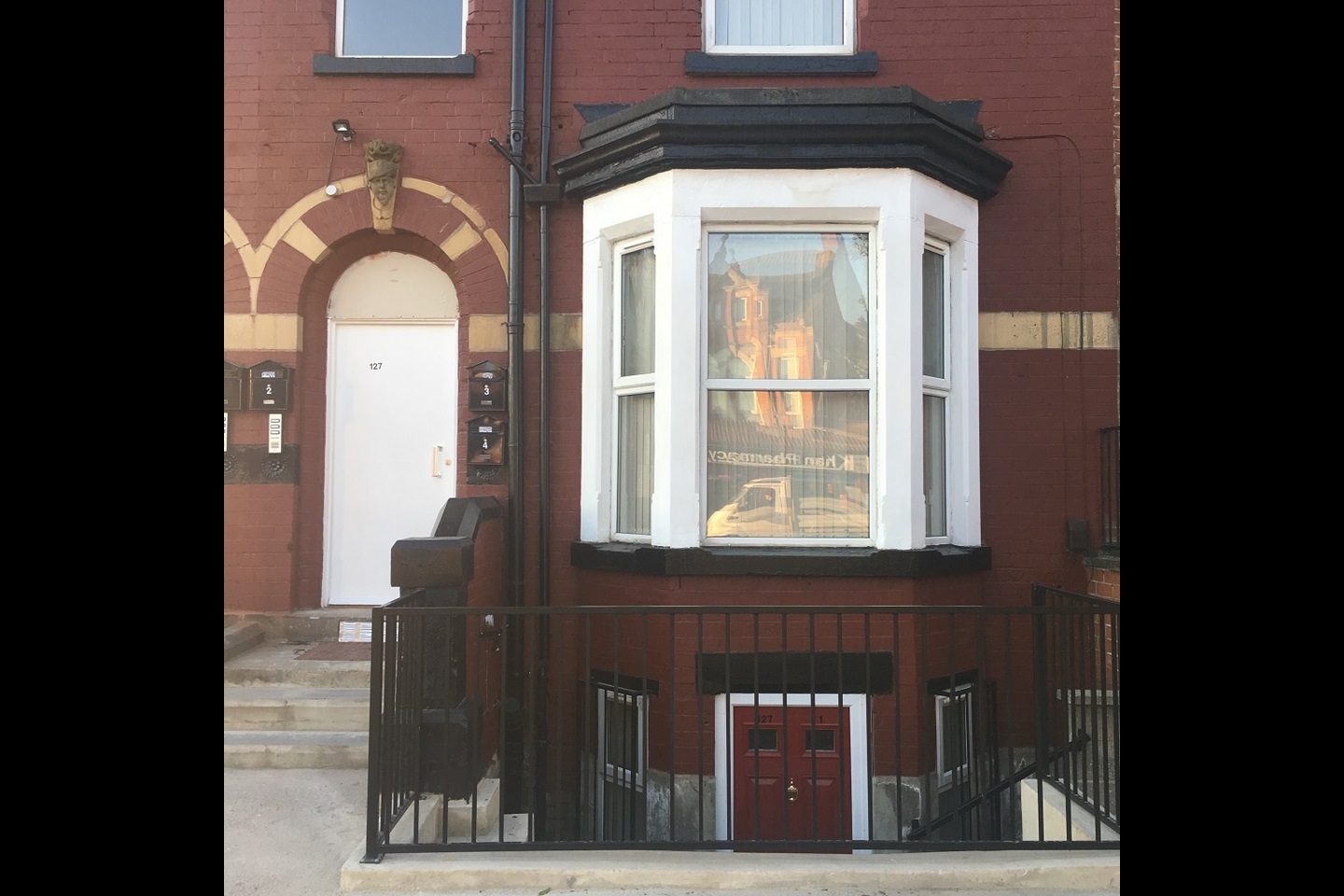 1 Bed Flat, Roundhay Road, LS8, N1 7GU