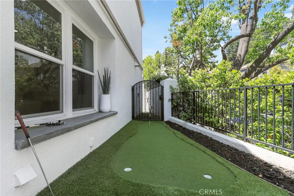 Additional image 66 of 11805 Henley Lane, Los Angeles, CA 90077