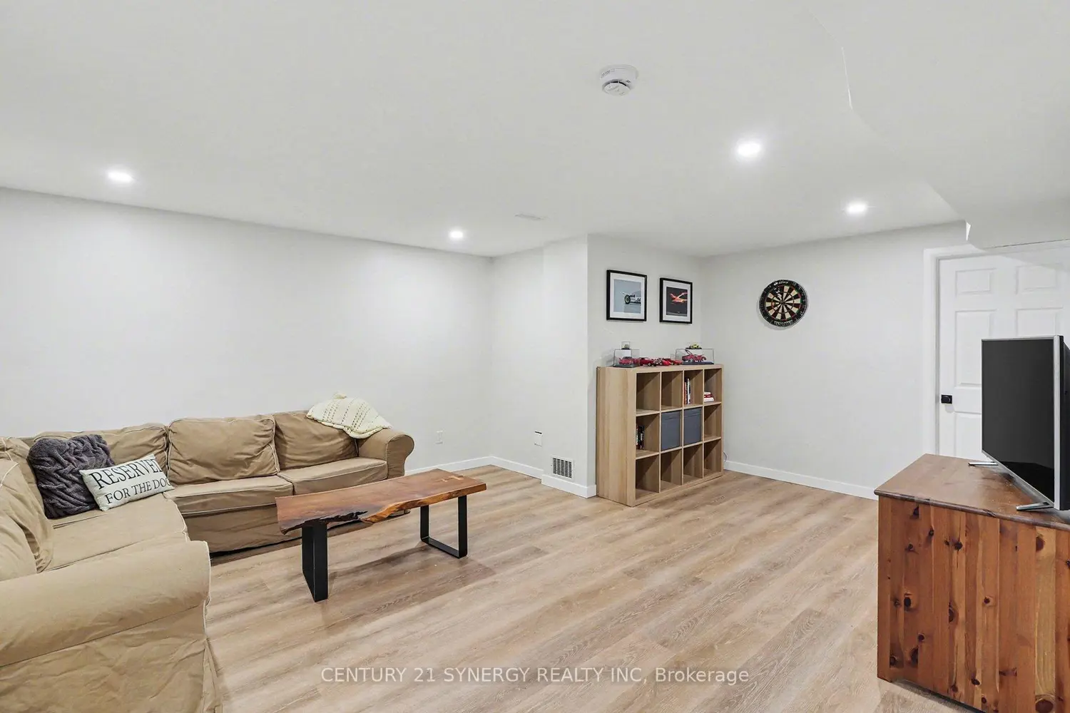 Additional image 12 of 2290 Valley Street