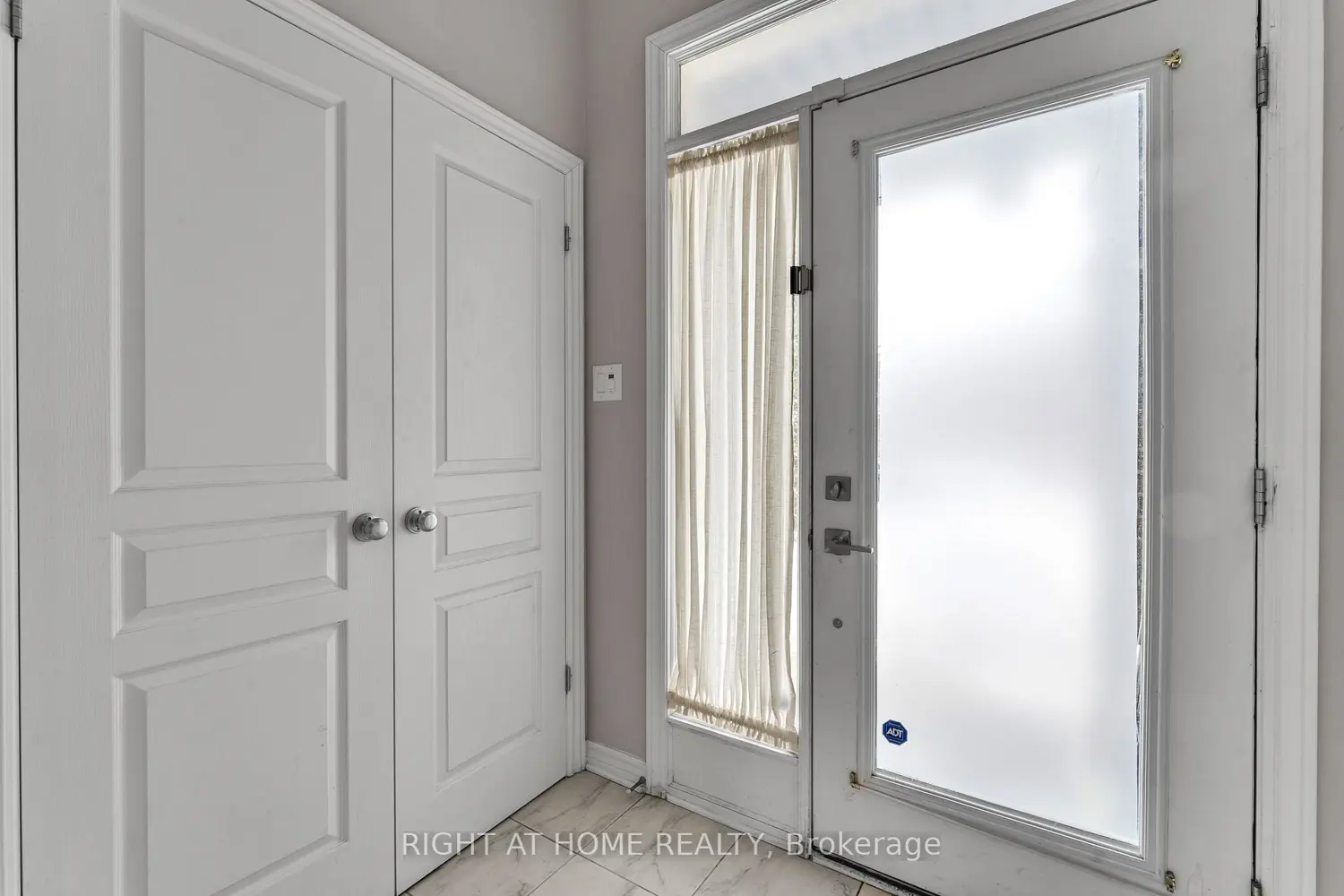 Additional image 3 of 430 Cooks Mills Crescent