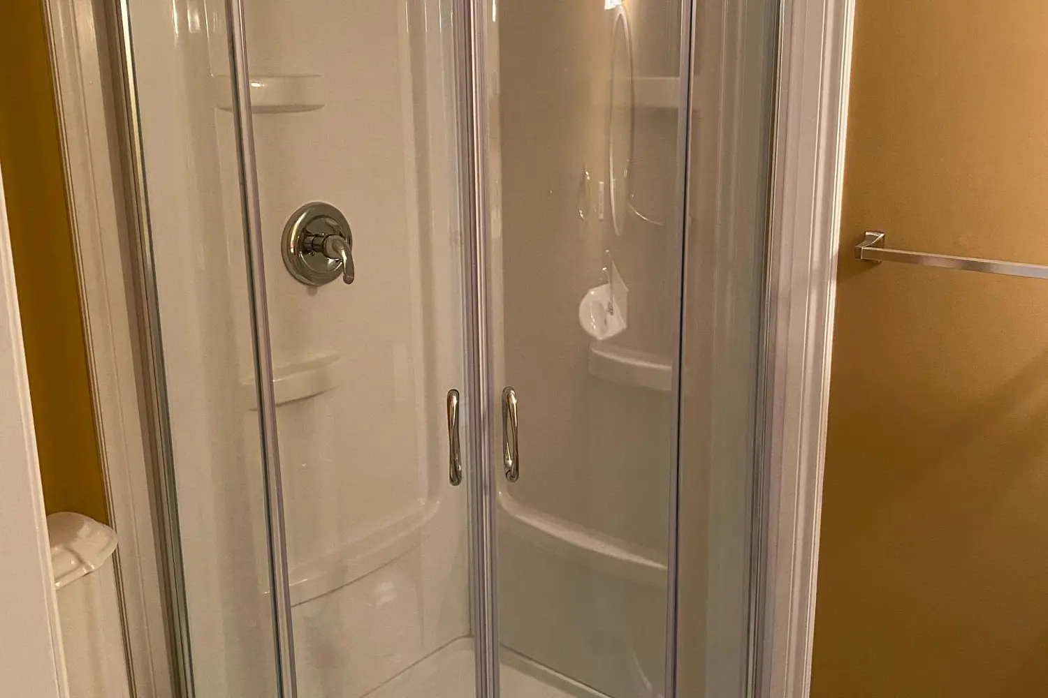 Additional image 17 of 582 Garafraxa Street