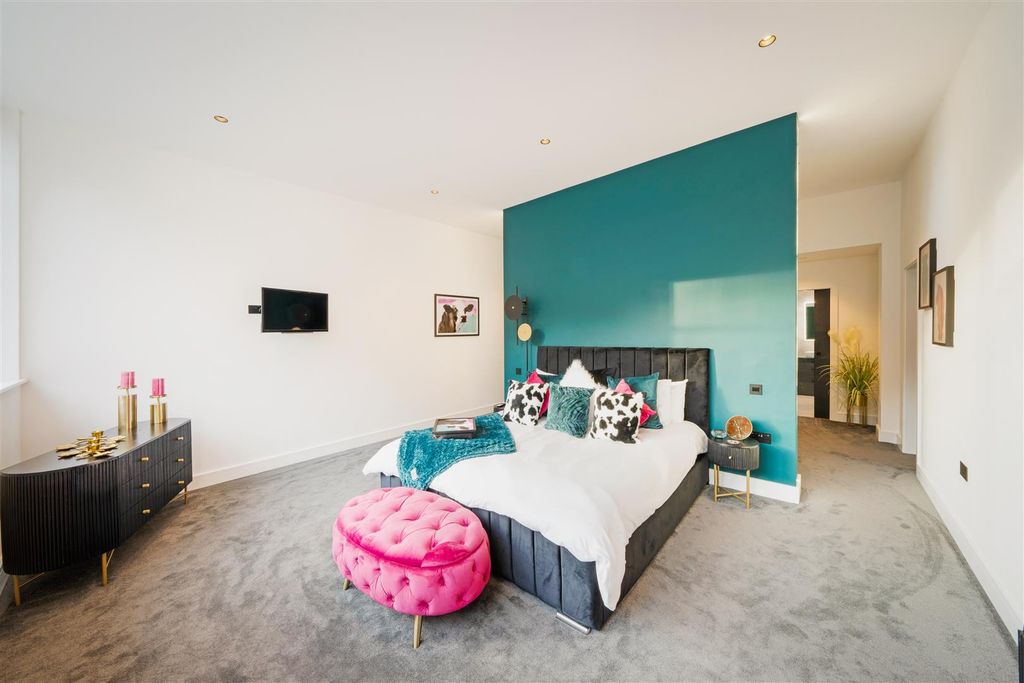 Additional image 11 of 5 bed detached house for saleThe Woodlands Estate, Cheddar BS27