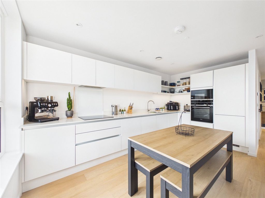 Additional image 6 of 2 bed flat for saleBarnwell Crescent, Patchway, Bristol, South Gloucestershire BS34