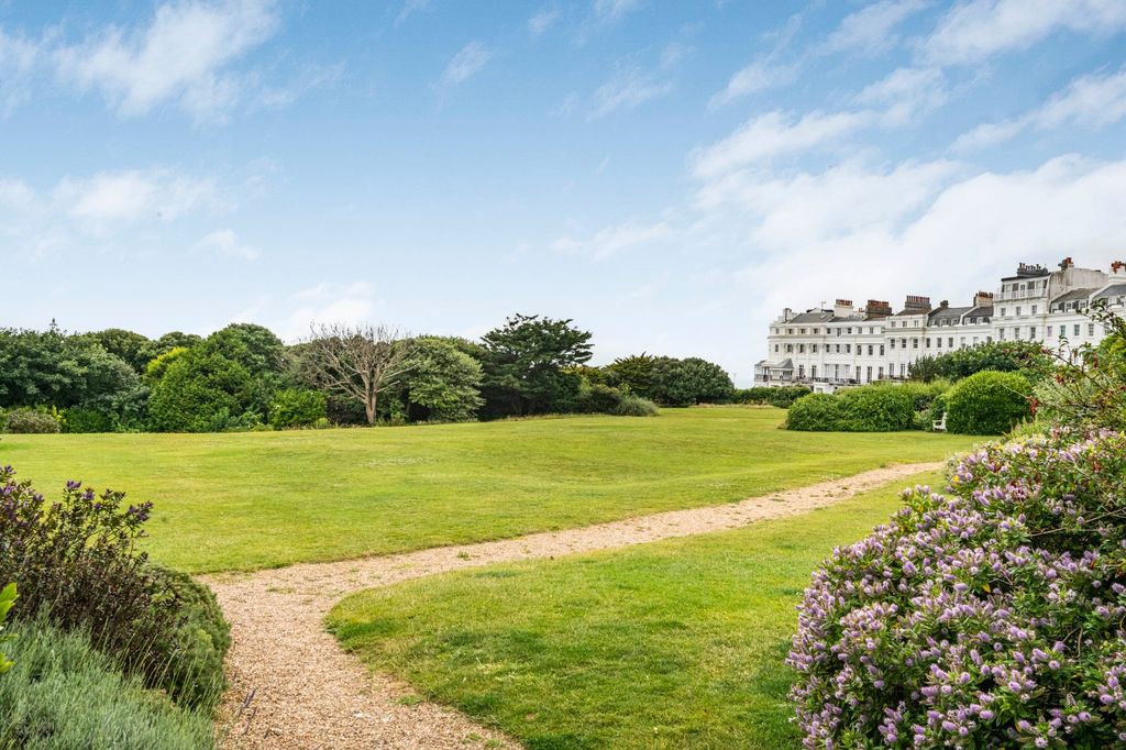 Additional image 21 of 3 bed flat for saleLewes Crescent, Brighton, East Sussex BN2