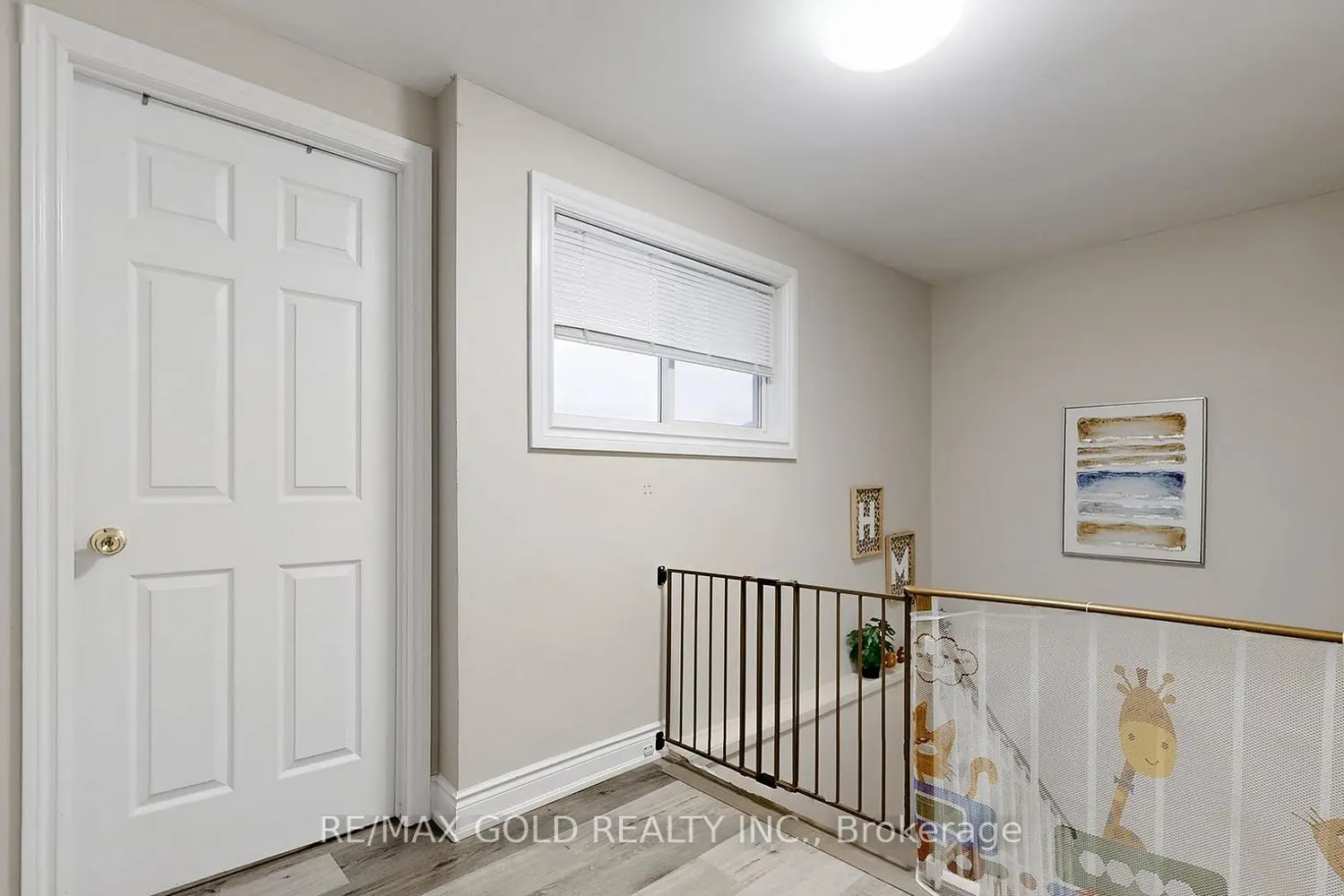 Additional image 8 of 12 Glencastle Square