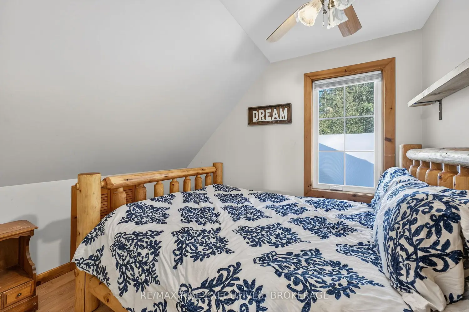 Additional image 11 of 1093B Two Loon Lane