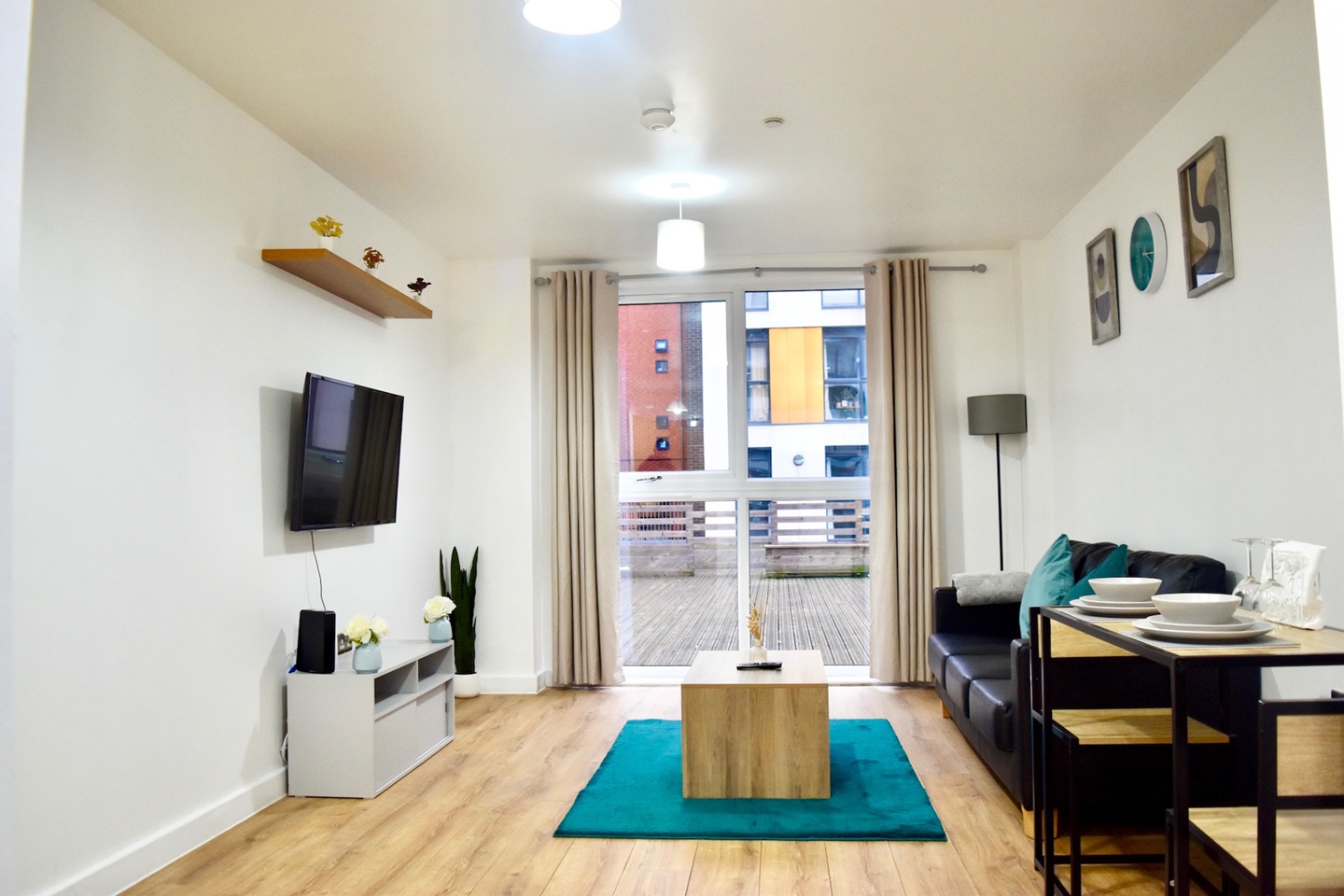 1 Bed Flat, Helena St, B1, N1 7GU