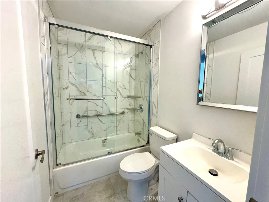 Additional image 17 of 14062 Carfax Ave Unit 2, Tustin, CA 92780