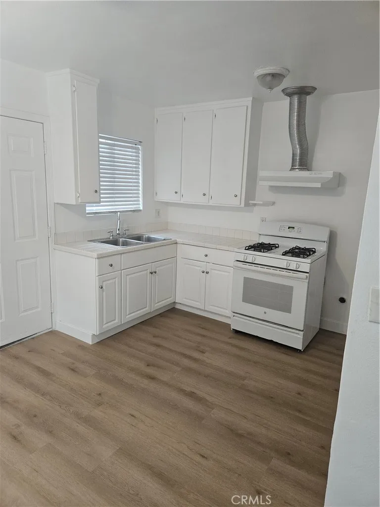 Additional image 21 of 1814 W Houston Avenue, Fullerton, CA 92833