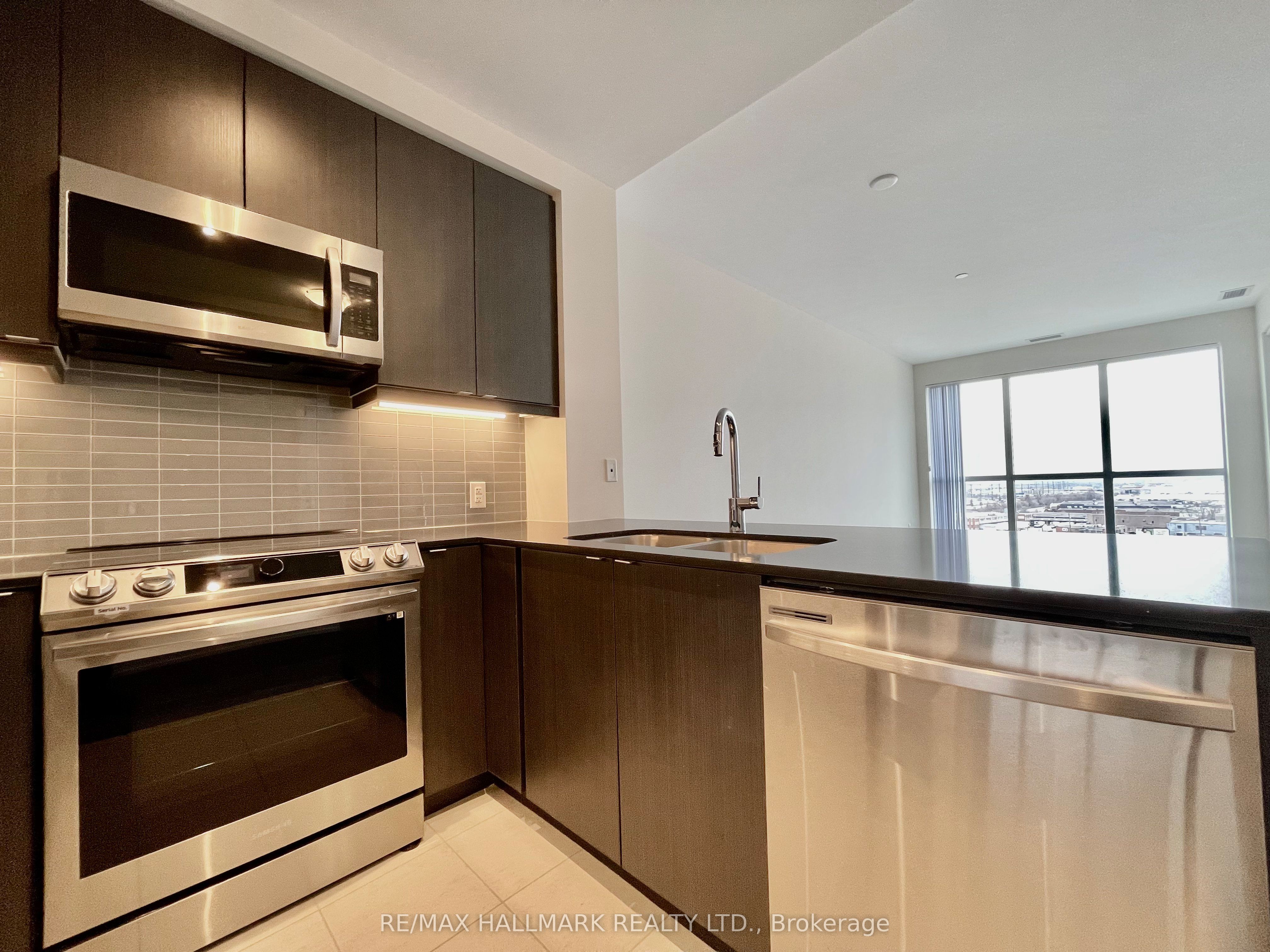 Additional image 5 of 808-50 Thomas Riley Road, Toronto, ON, M9B 0C5