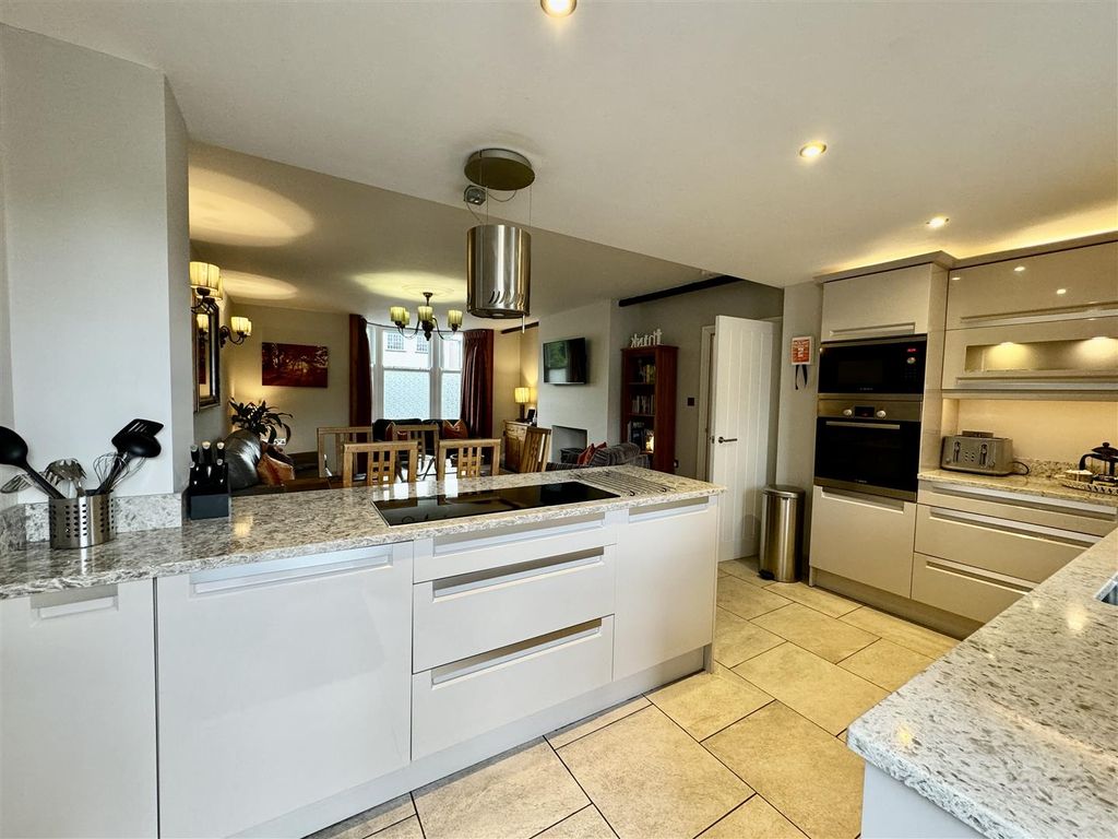 Additional image 27 of 17 bed property for saleMain Street, Keswick CA12