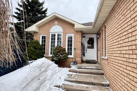 Additional image 8 of 32 Simmons Crescent, Barrie, ON, L4N 7T7