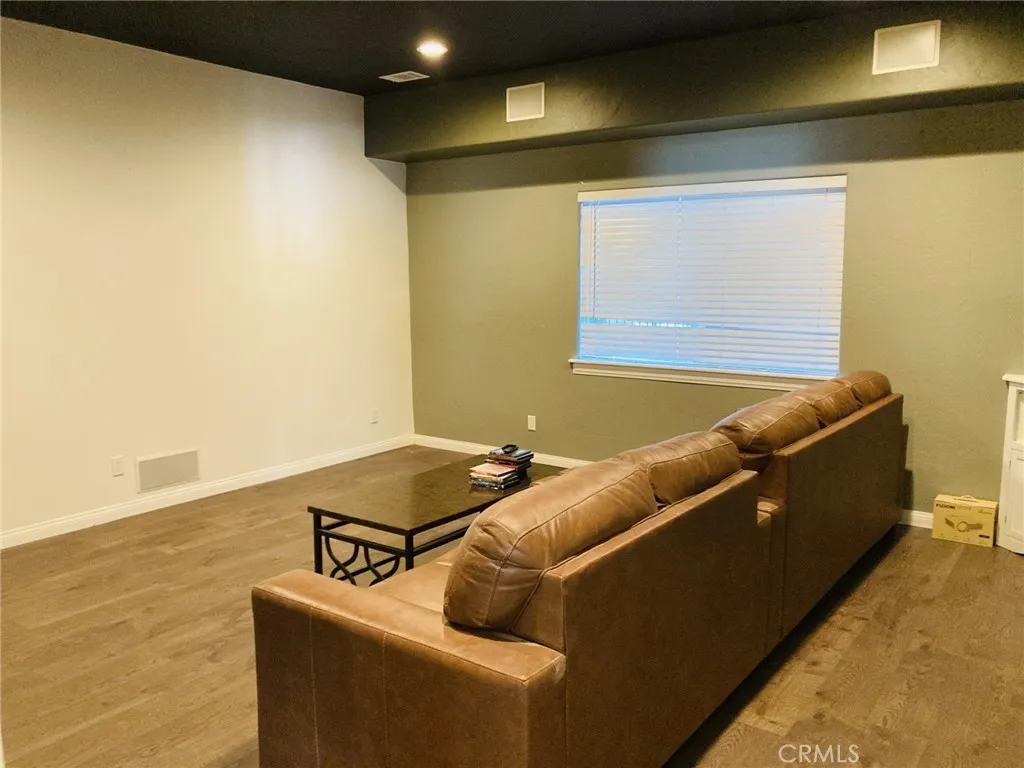 Additional image 16 of 341 Ca-173, Lake Arrowhead, CA 92352