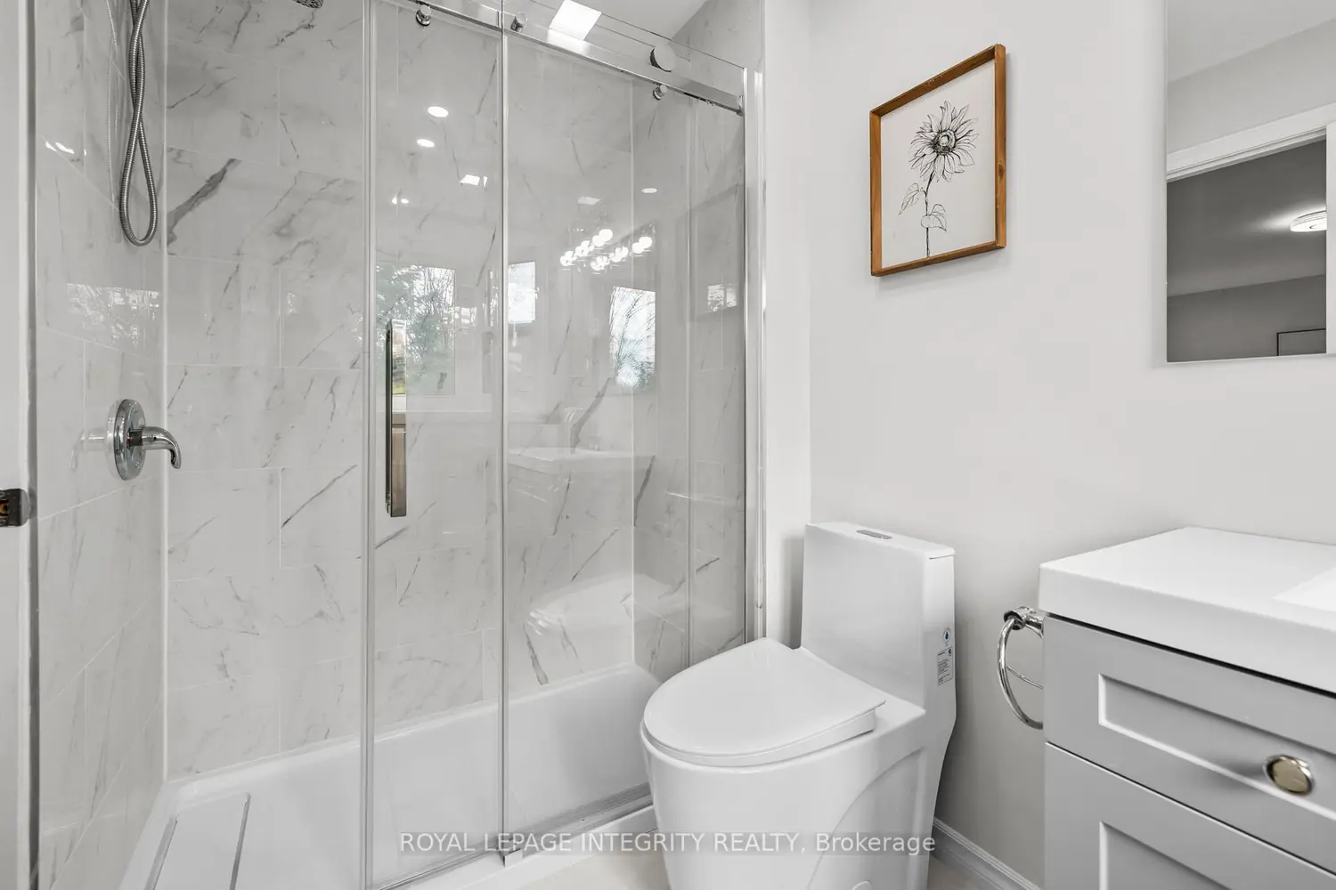 Additional image 13 of 83 Saddle Crescent