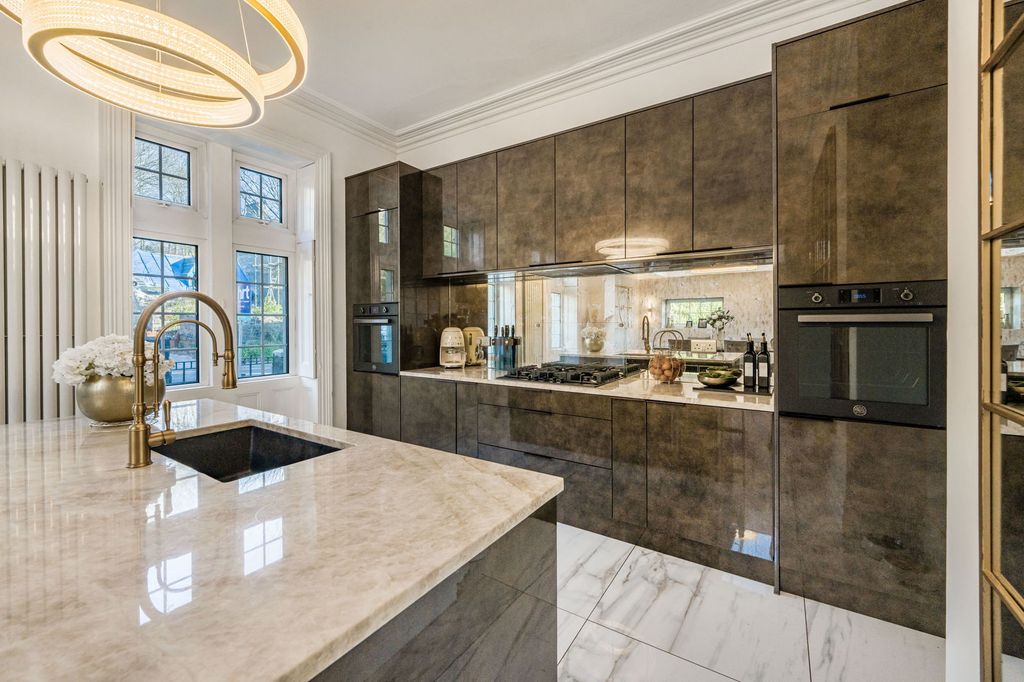 Additional image 11 of 6 bed semi-detached house for salePark Street, Bridgend CF31