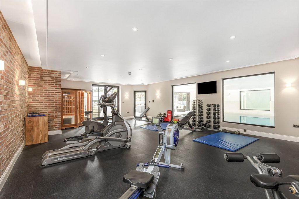 Additional image 28 of 6 bed detached house for saleSea Way, Middleton-On-Sea, West Sussex PO22