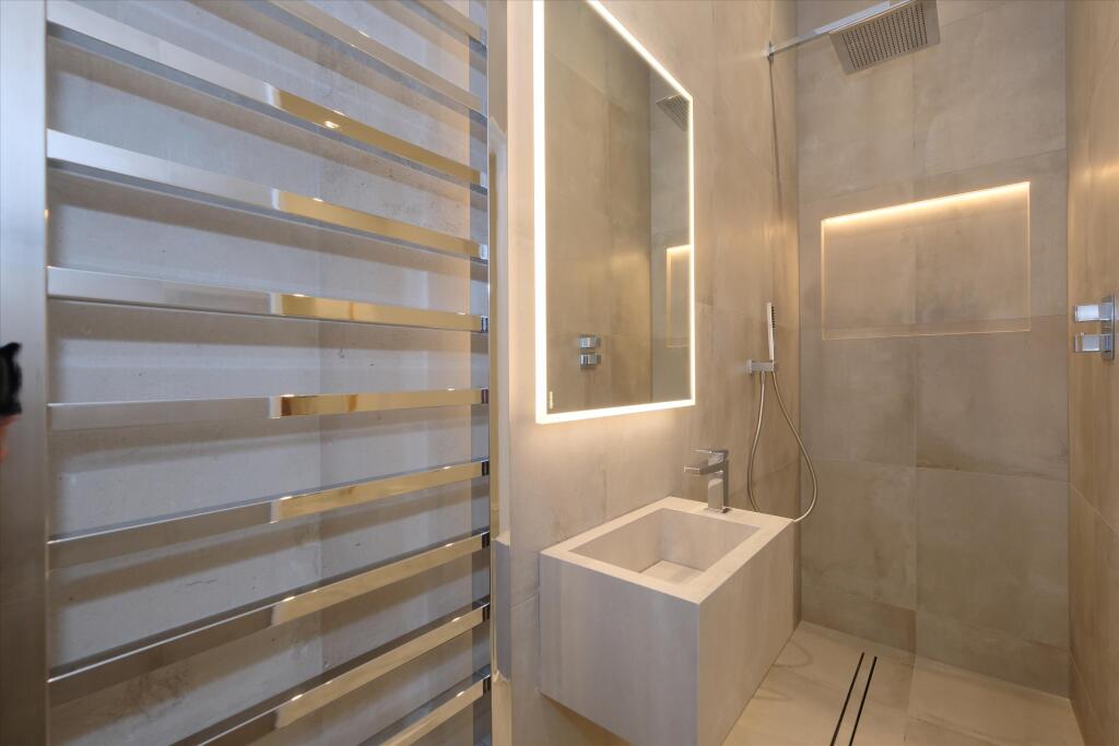 Additional image 13 of The Penthouse, Queens Road, Aberdeen, Aberdeenshire, AB15