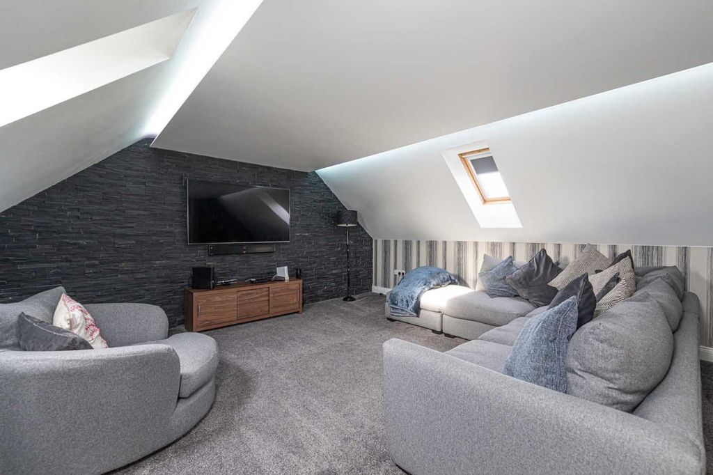 Additional image 25 of 5 bed property for saleBrahma House, The Avenue, Medburn, Ponteland, Northumberland NE20