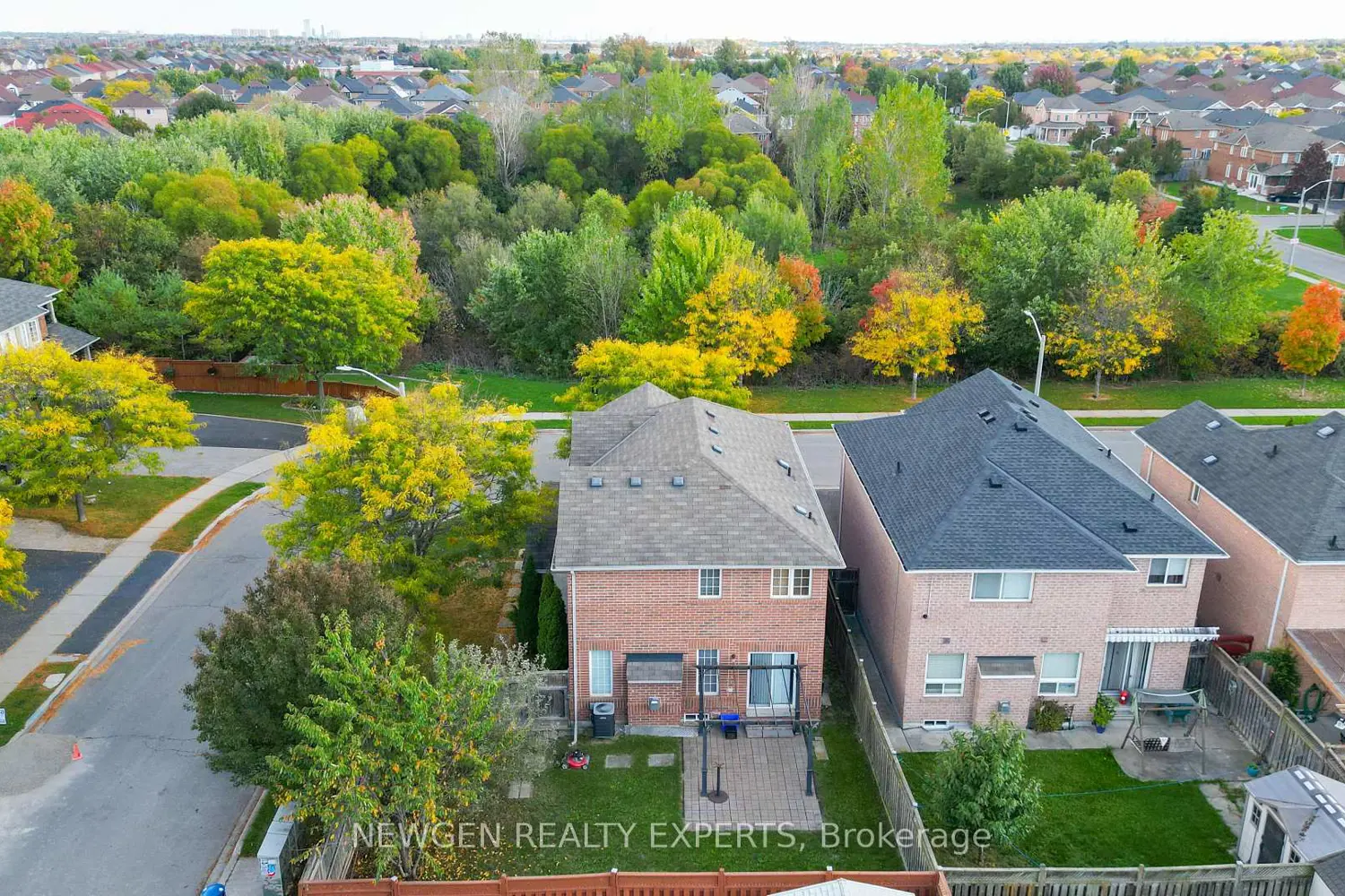 Additional image 20 of 87 Luella Crescent