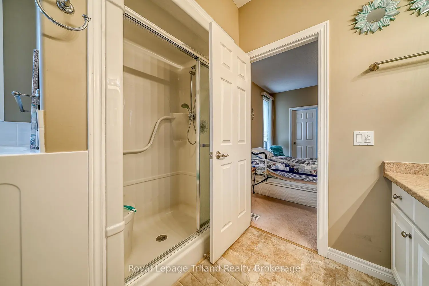 Additional image 4 of 570 Spitfire Street 54