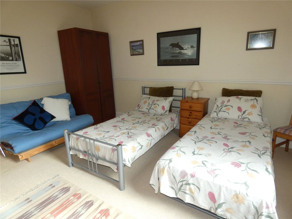 Additional image 8 of 2 bed flat for saleCollege Road, Buxton, Derbyshire SK17