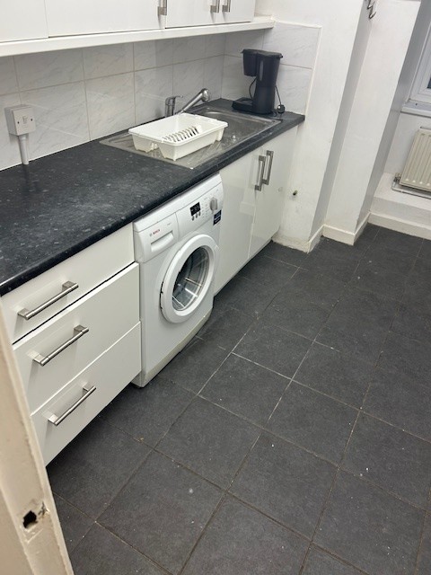 Additional image 9 of 2 Bed Maisonette, Culling Road, SE16, N1 7GU