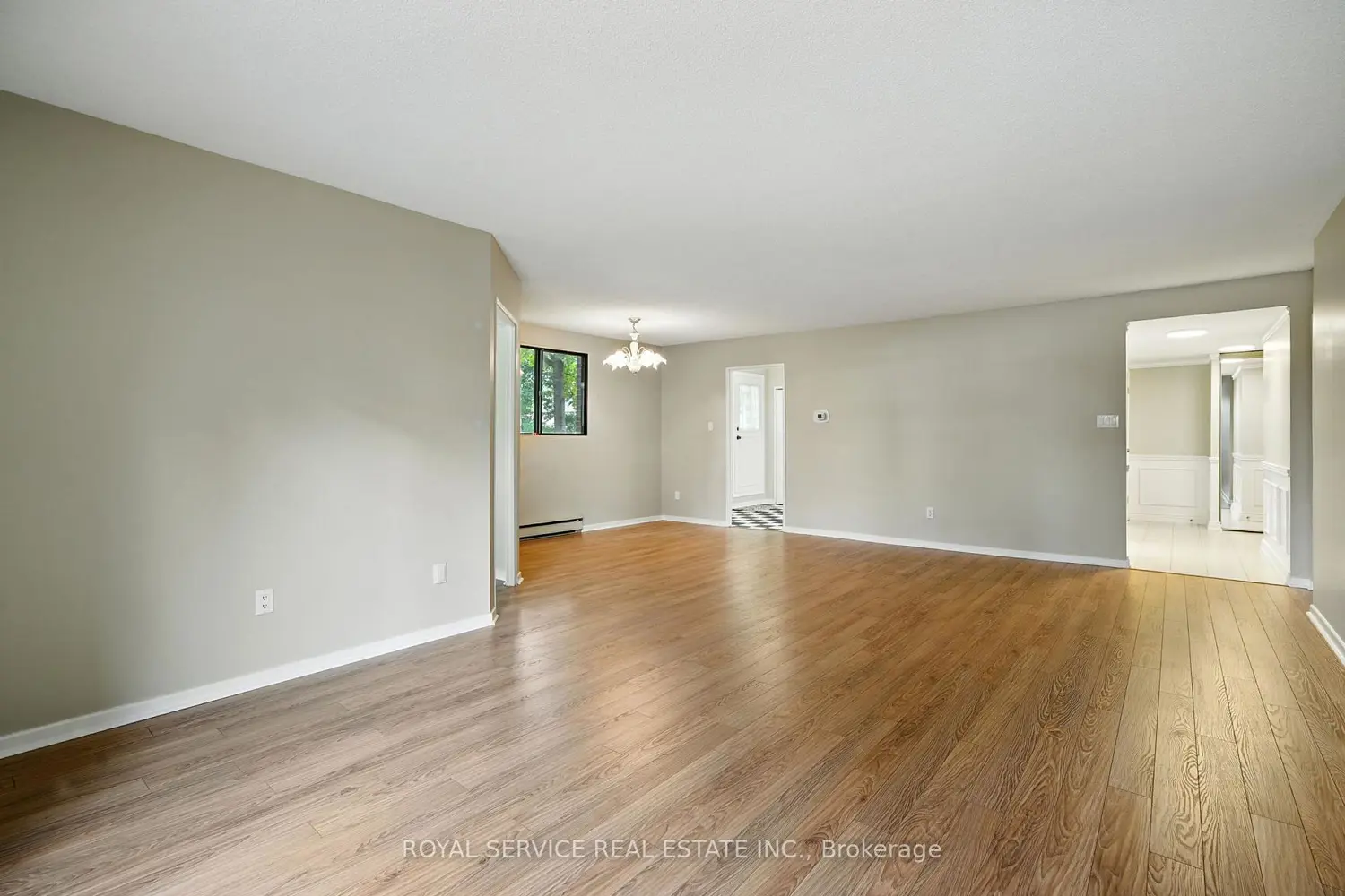 Additional image 8 of 337 Simcoe Street 101