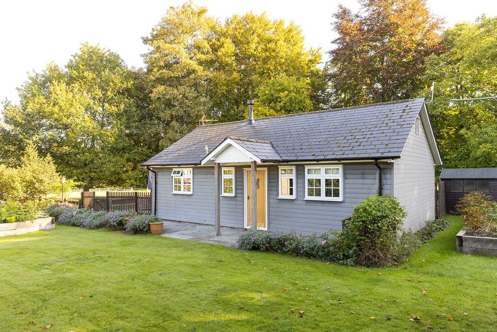 Additional image 15 of 5 bed detached house for saleStation Road, Kintbury, Hungerford, Berkshire RG17