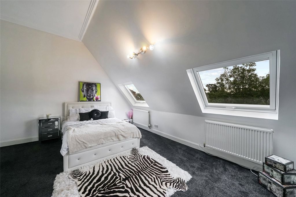 Additional image 26 of 6 bed detached house for salePark Avenue, Tillicoultry, Clackmannanshire FK13