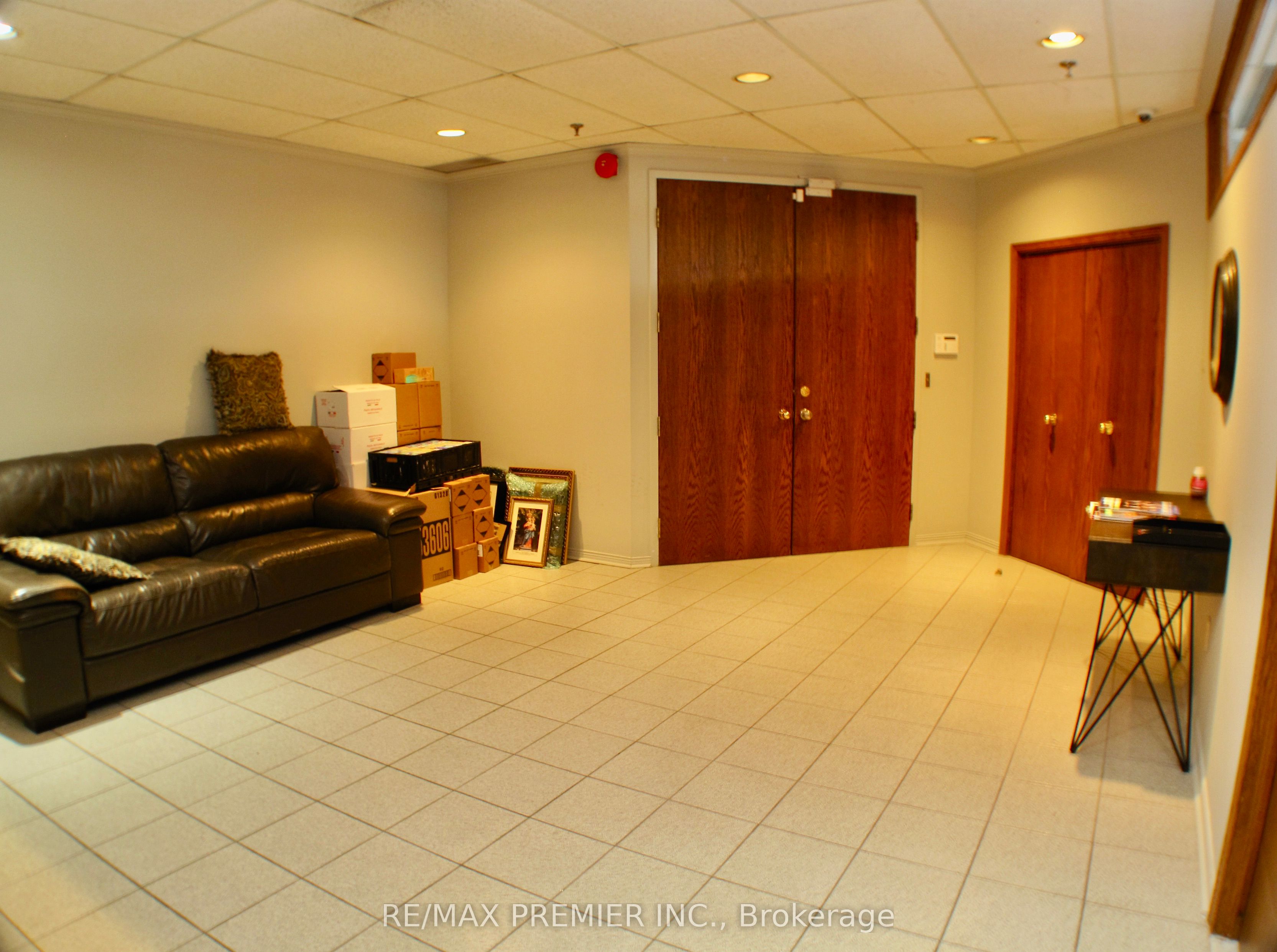 Additional image 4 of DU250-140 Woodbridge Avenue, Vaughan, ON, L4L 4K9