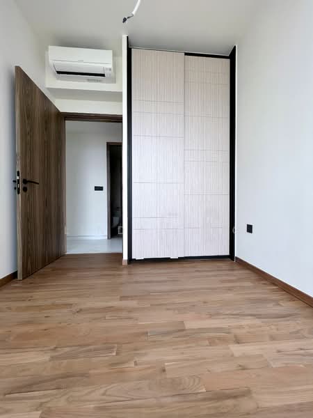 Additional image 10 of 7 Amber Road