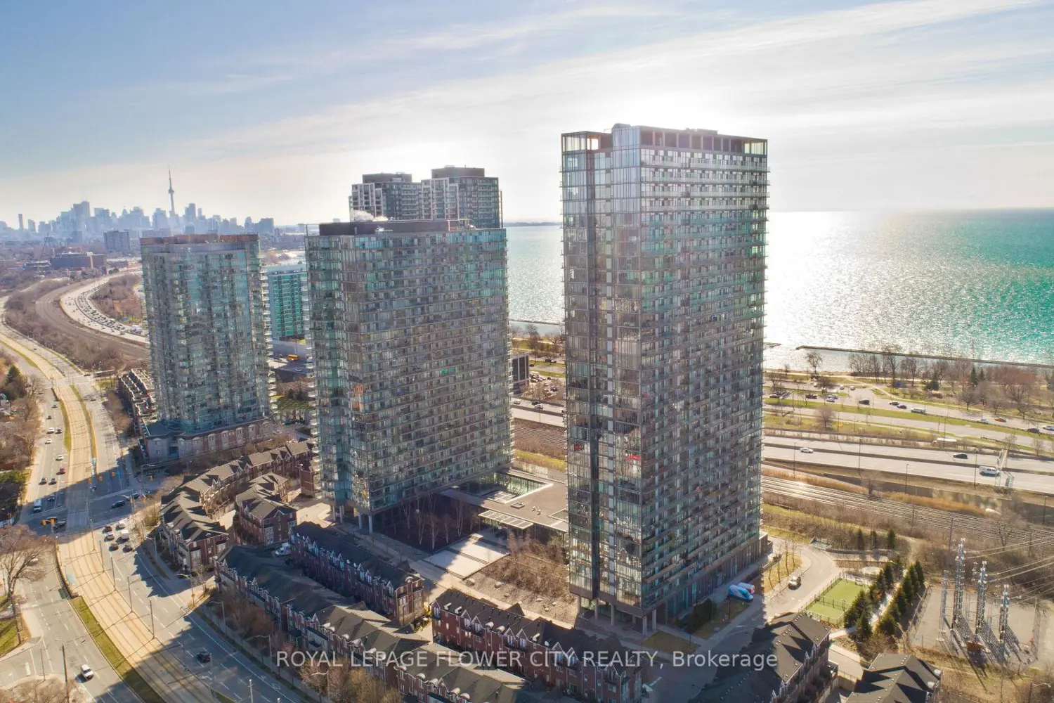 105 The Queensway Avenue 415