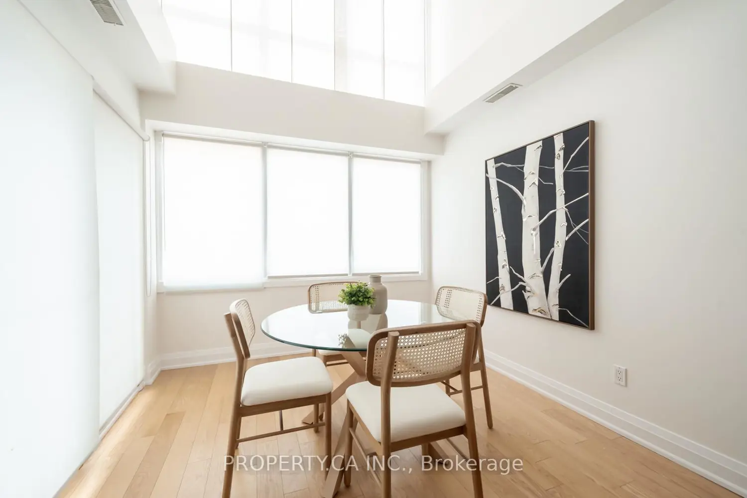 Additional image 3 of 473 Dupont Street 1