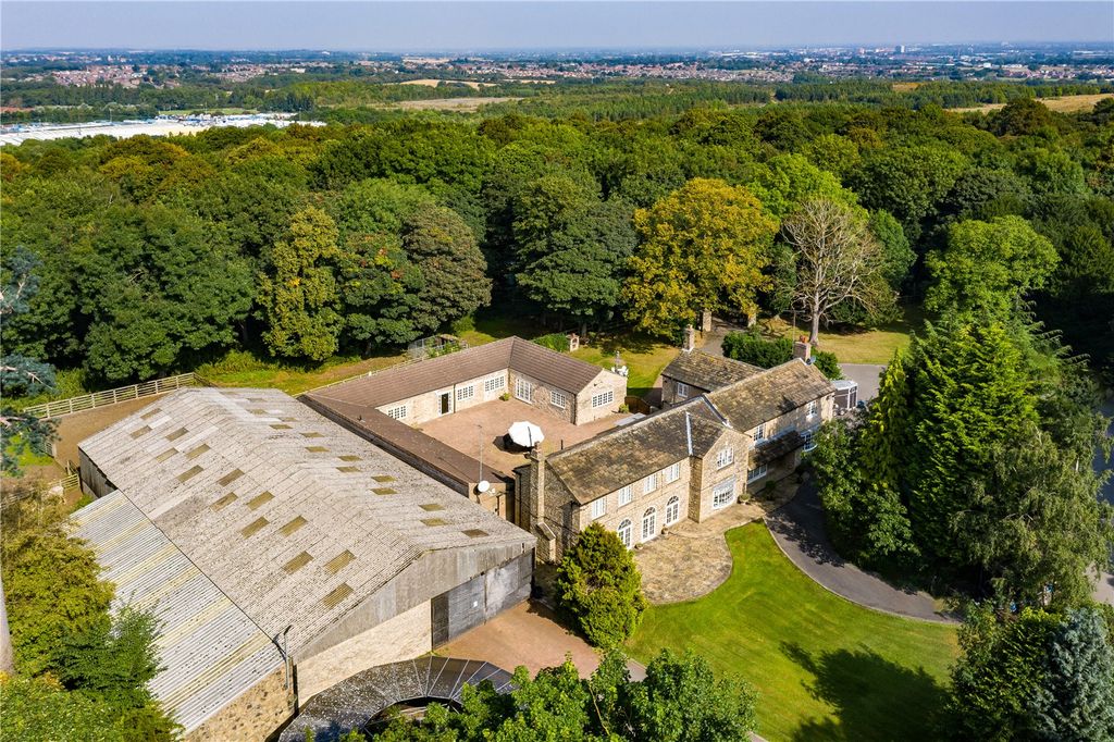 Equestrian for saleEdlington Wood House, Edlington, Doncaster, South Yorkshire DN12