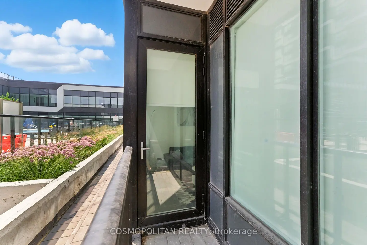 Additional image 12 of 2489 Taunton Road 355