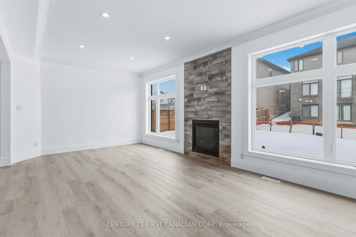 6956 Raleigh Boulevard photo 4