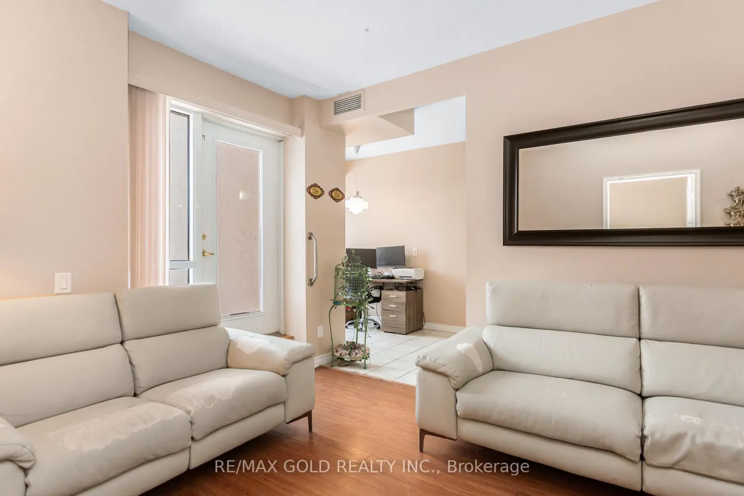 Additional image 12 of 25 Kingsbridge Grdn Circle 224